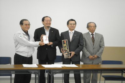 銘盤設置